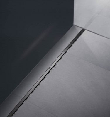 Auch die neue Duschrinne CleanLine50 ist in der Farbe Schwarz matt erhältlich und setzt edle Akzente im Duschbereich.