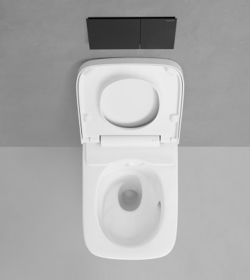 Die asymmetrische, spülrandlose WC-Keramik hat durch die Geberit TurboFlush-Spültechnologie eine optimierte Wasserführung, die die gesamte Innenfläche spült – für einen besonders gründlichen und leisen Spülvorgang.